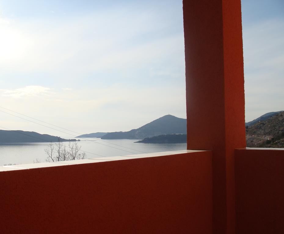 Apartments Danilo Kazanegra Свети-Стефан Номер фото